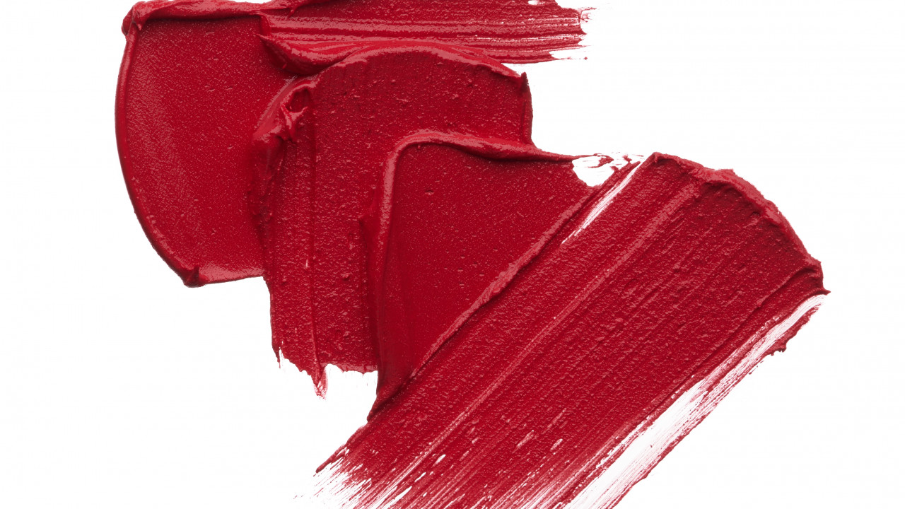 Deep red lip smear 1076701052