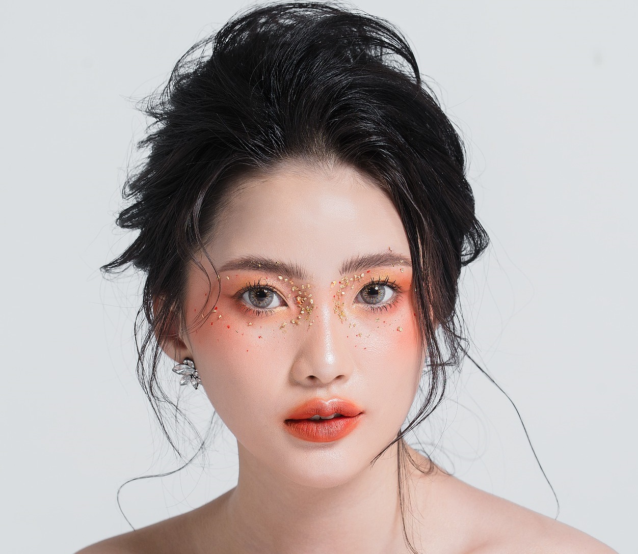 woman 6144753 1920 v3